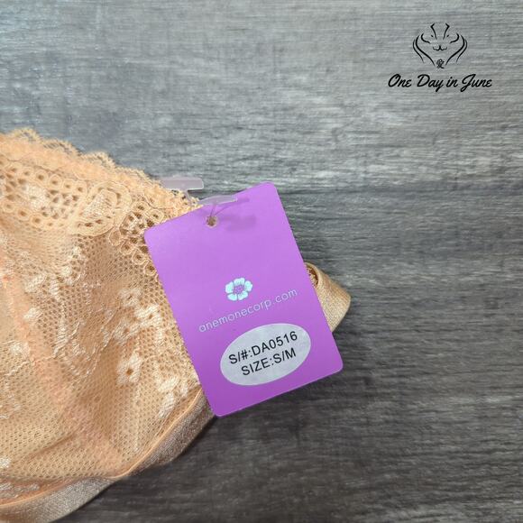 Anemone Bralette Bra Size S/M - Picture 2 of 3